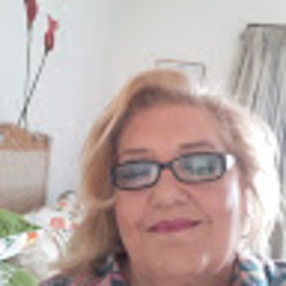 Meet your Posher, Lorraine